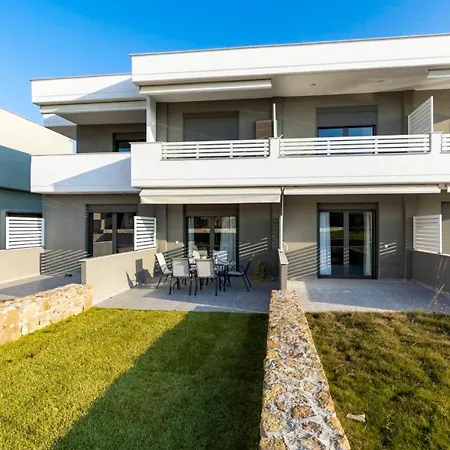 Twinstars Superior Gerakini