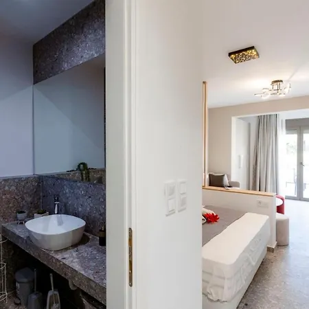 Twinstars Superior غيراكيني